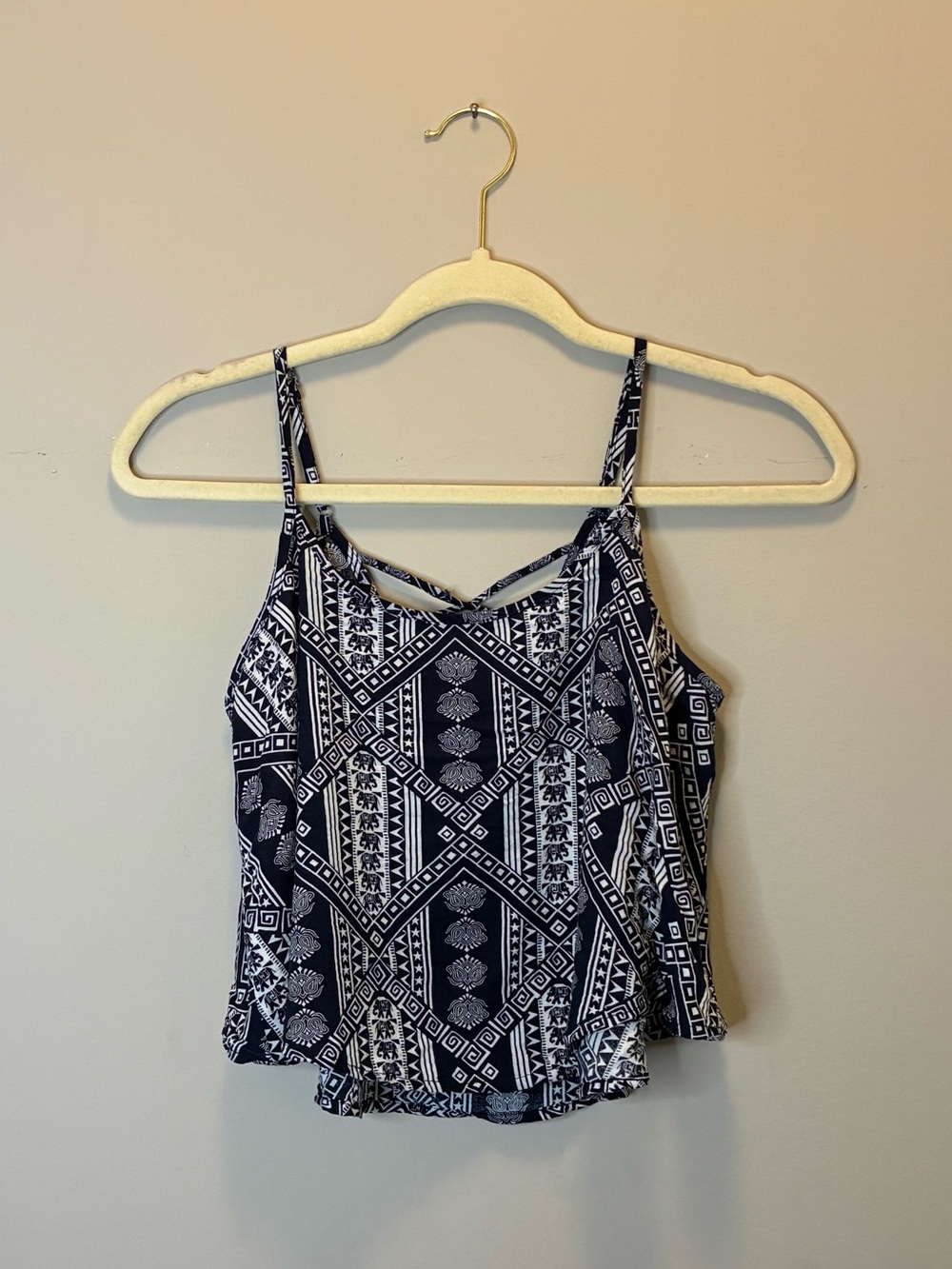 Women’s Navy Blue Geo Print Spaghetti Strap Tank Top